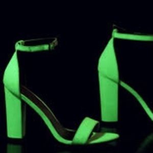 Glow in the dark heels